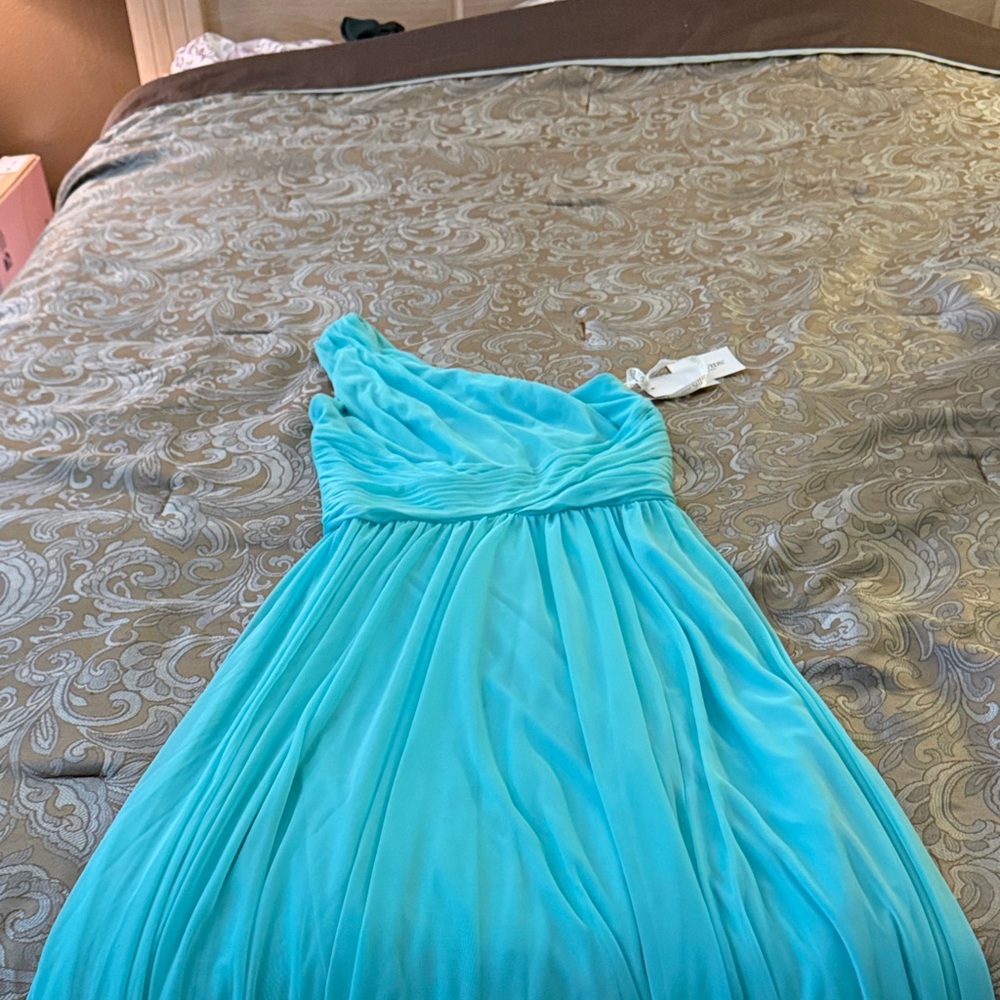 One-Shoulder Blue Dress